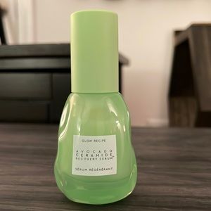 Glow Recipe Avocado Ceramide Recovery Serum